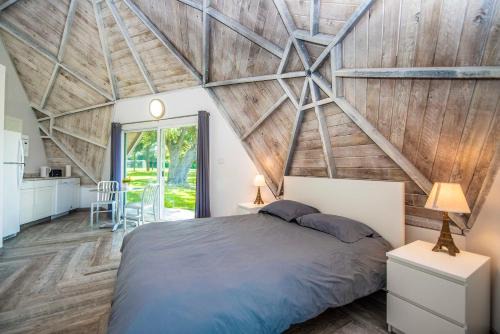 STUDIO 01 - Lake Sumner in Clermont