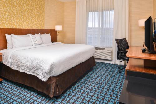 Fairfield Inn 